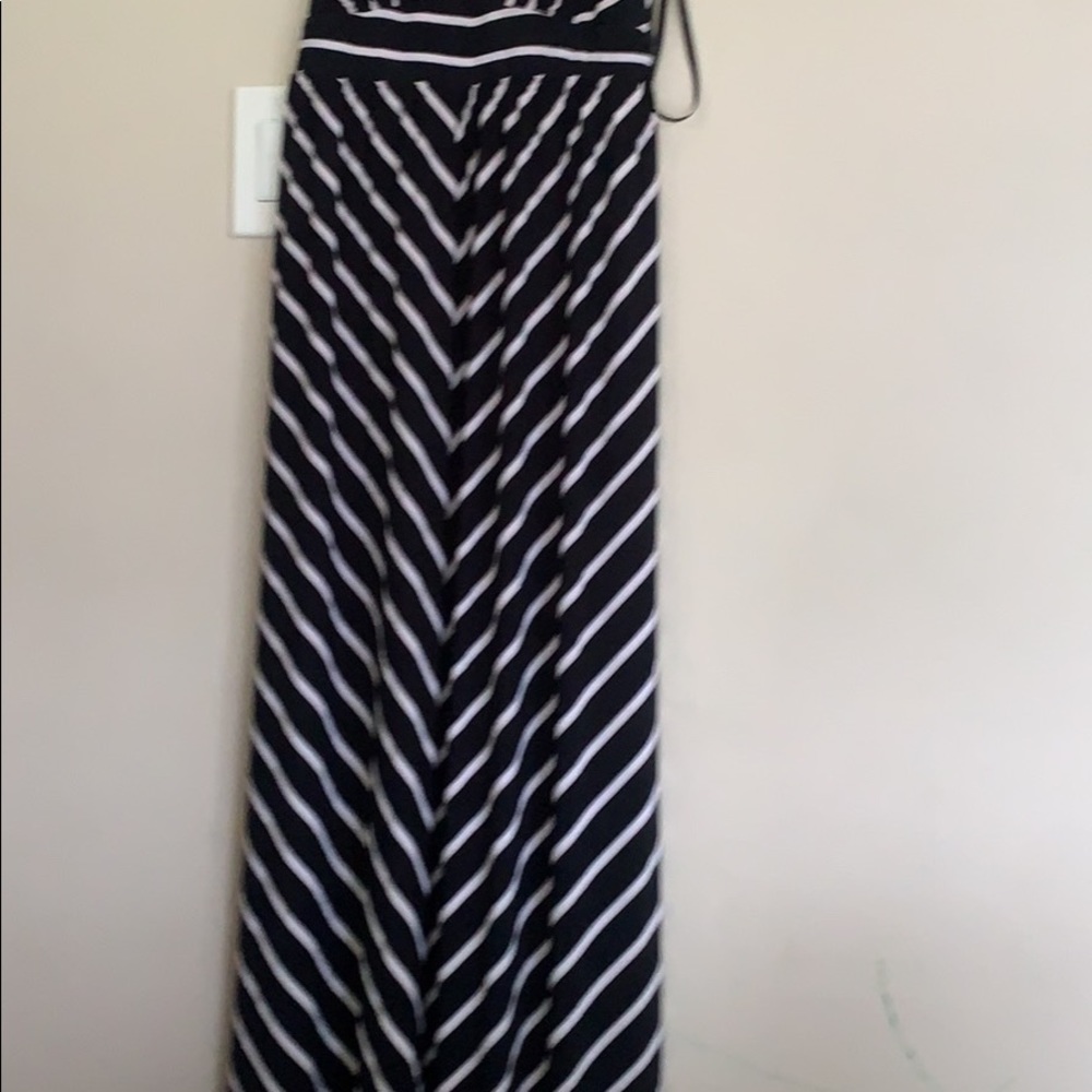 Dress 👗 - Picture 5 of 10
